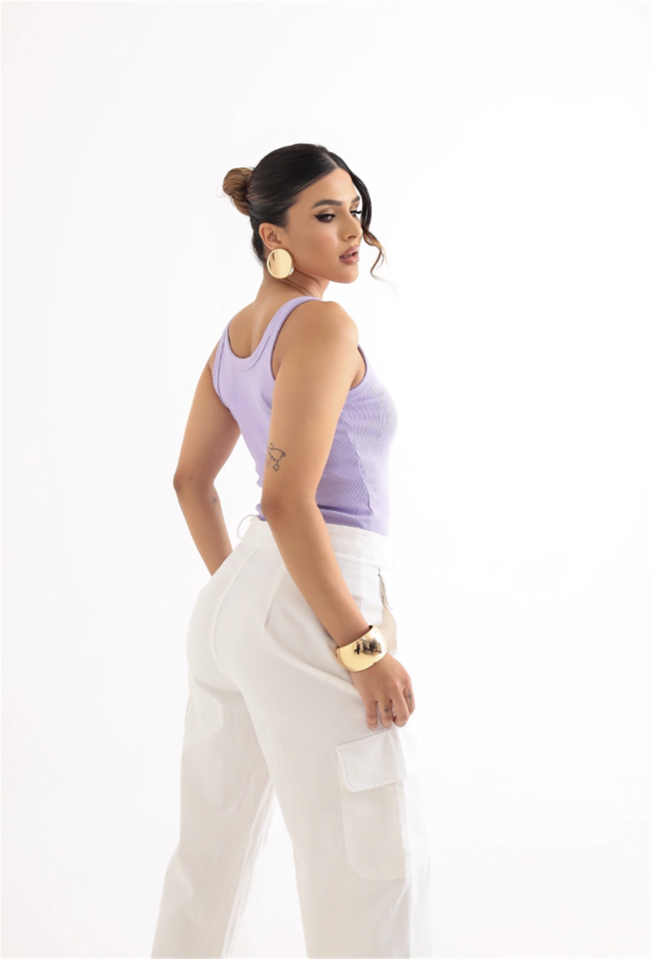 Produto: REGATA LARA ALÇA BÁSICA